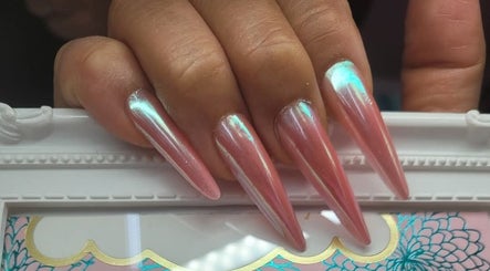 Harlee Nailz L L C