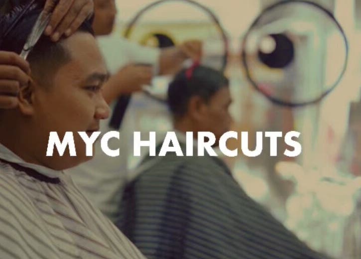 Pria sedang potong rambut di MYC Haircuts, Jawa Barat, Jawa Barat, ID.