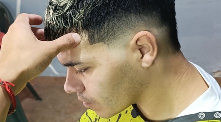 Alfilo.barbers image 2