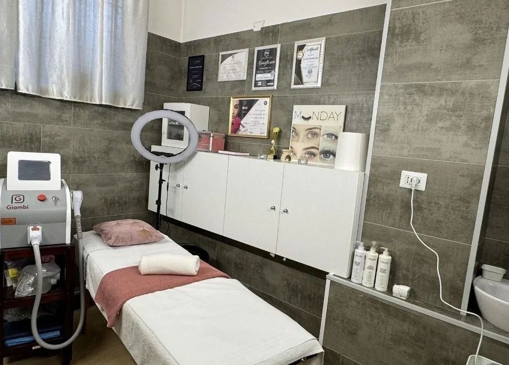 Camera trattamento Vanessa Beauty Spa a Rho, Lombardia, IT con attrezzature moderne.