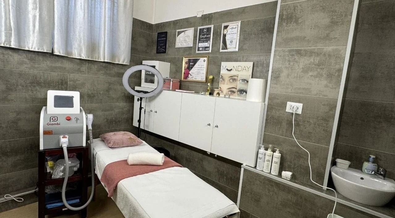 Camera trattamento Vanessa Beauty Spa a Rho, Lombardia, IT con attrezzature moderne.