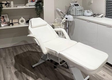 Luxurious treatment room at Beauty Spot By Paula in Bridgnorth, England, GB, with modern equipment.
