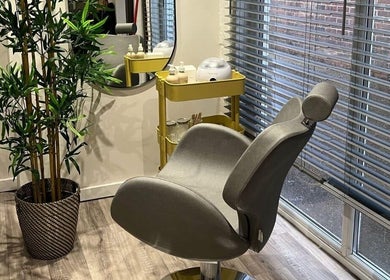 Relaxing beauty chair at Beauty Spot By Paula, Bridgnorth, England, GB. Modern and serene interior scene.
