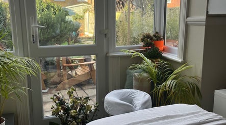 Fig mobile massage image 3