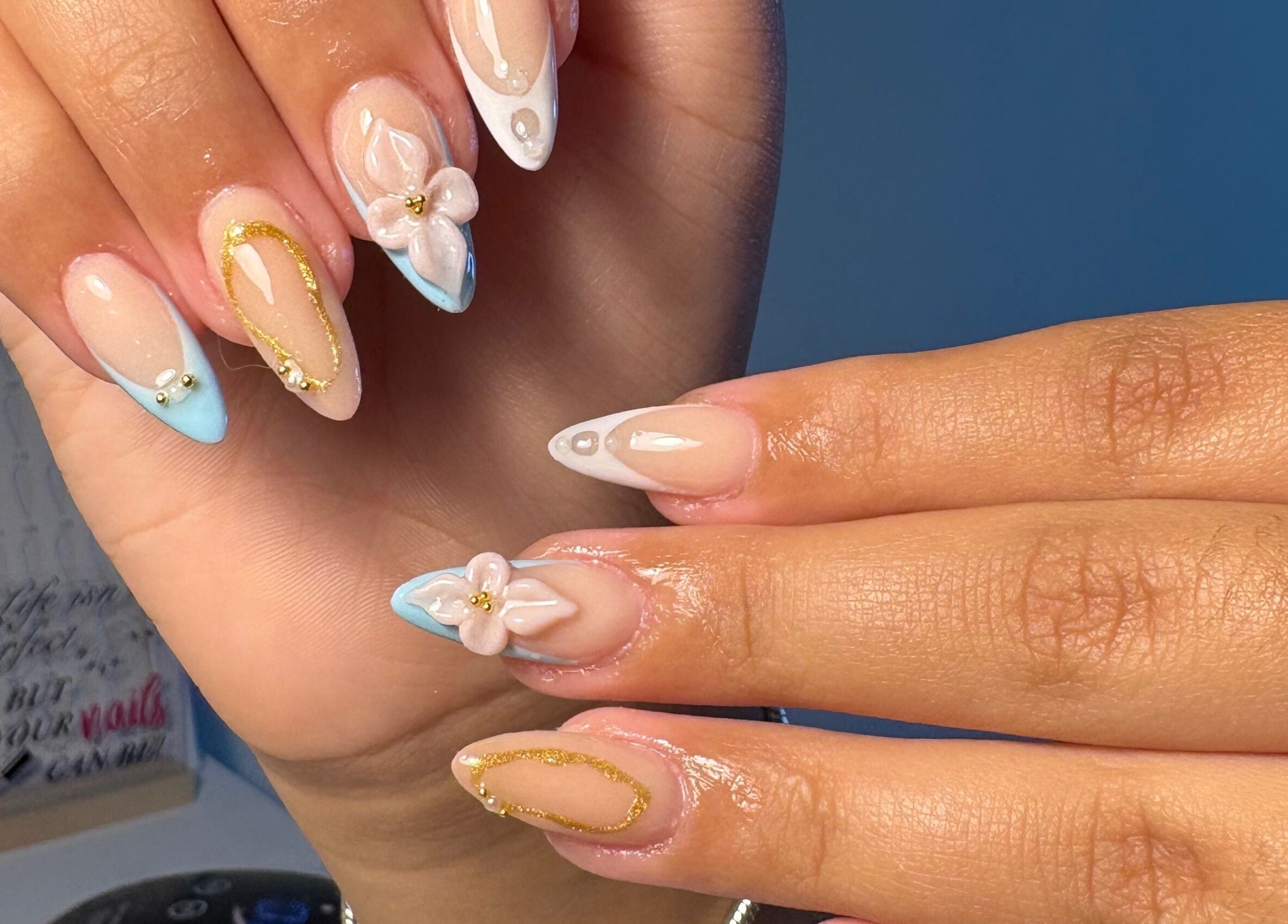 Artistic floral nail design at xx.madebybia in Peterborough, England, GB showcasing elegance in detail.