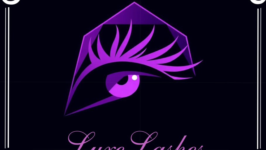 LuxeLashes image 1