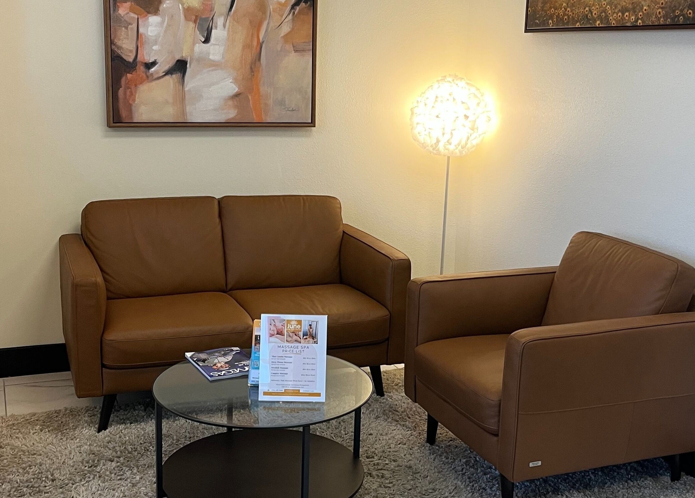 Comfortable lounge area at June Spa Retreat Thai Massage, Facials and Waxing in Las Vegas, Nevada, US.