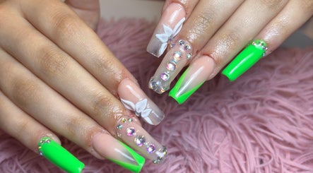 D.glamstudio_ imagine 2