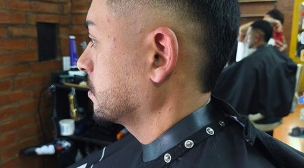 Emir Castro BARBER, bilde 3