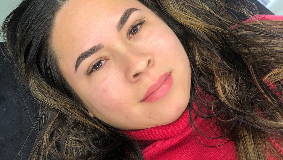 Eduarda Meireles Beauty image 1