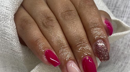 Hình ảnh 2 của Claudia Nail Designer