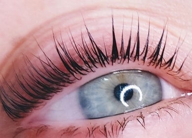 Close-up of eyelash extensions from Sea View Beauty, Poole, England, GB showcasing detailed lash work.
