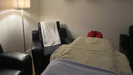 EssentiAL Wellness and Spa Treatments
