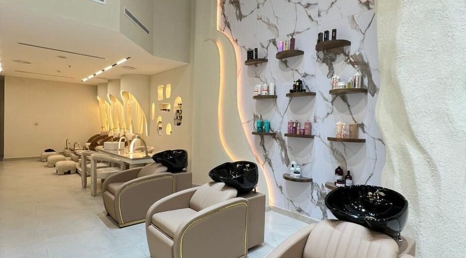 Luxurious interior of صالون مكحال in Riyadh, Riyadh Province, SA with modern decor and seating.