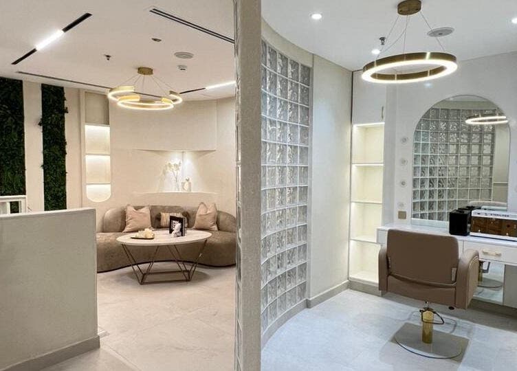 Modern salon interior at صالون مكحال in Riyadh, Riyadh Province, SA. Features chic seating and styling station.