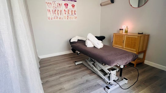 The Treatment Space - Remedial Massage Therapist in Valentine NSW.
