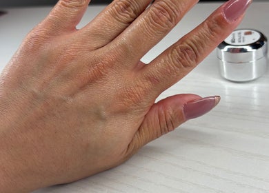 Close-up of manicured hand with elegant nails from The Nail Bar🍸 in Brampton, Ontario, CA.
