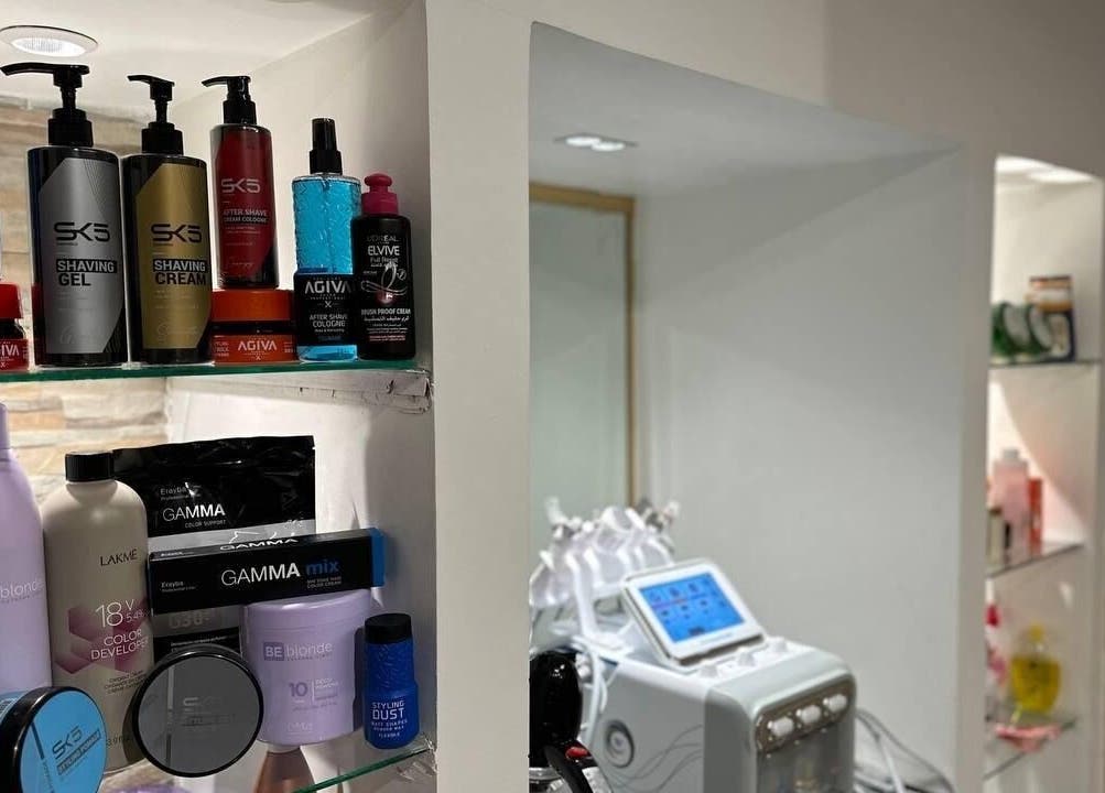 Salon products displayed at صالون بيقوتا للحلاقة الرجالية Bigote Barber Shop, خميس مشيط, منطقة عسير, SA.