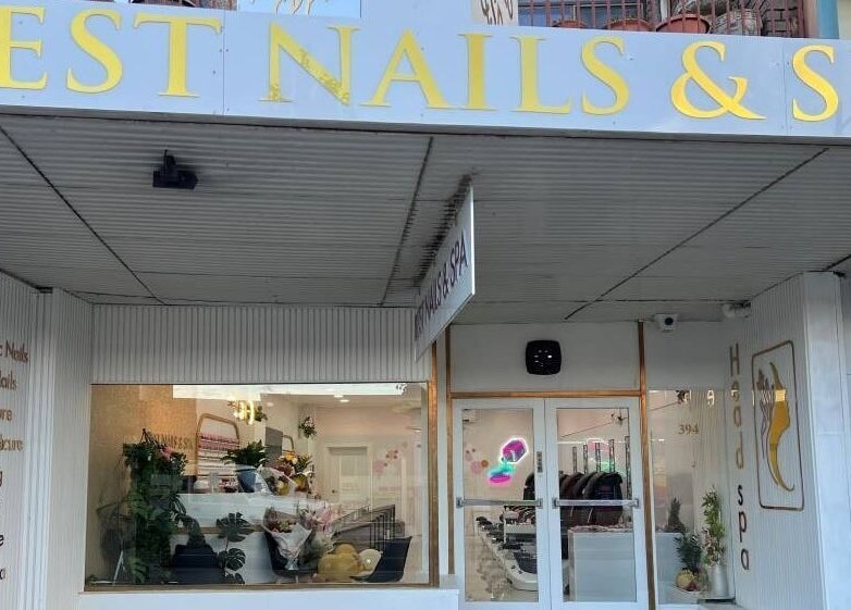 Entrance of Best Nails & Spa, Glenorchy, Tasmania, AU, showcasing elegant decor and welcoming ambiance.