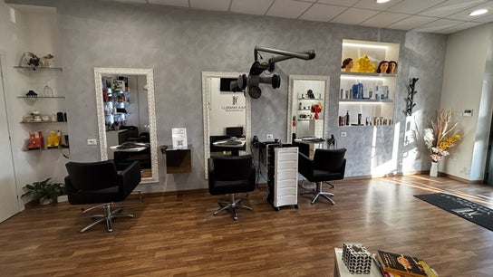 Lajla Vandelli Hairdresser
