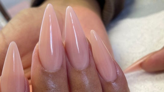 Luxe Sculptured Nails