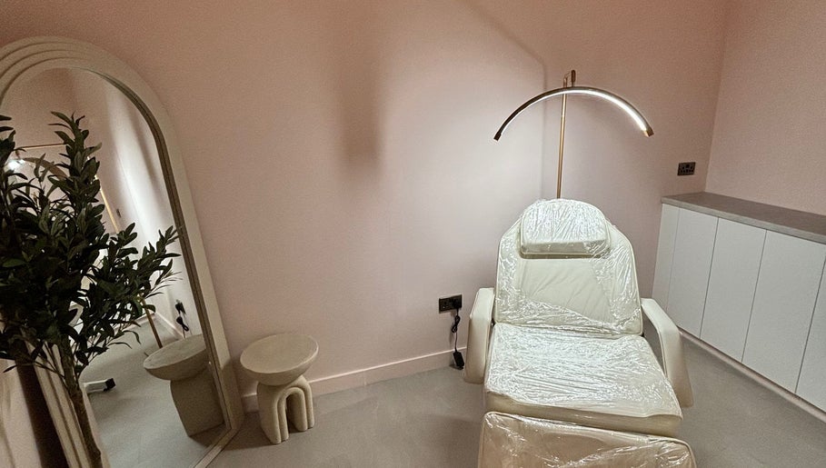 Immagine 1, Complexion Clinics @ SkulptStudios