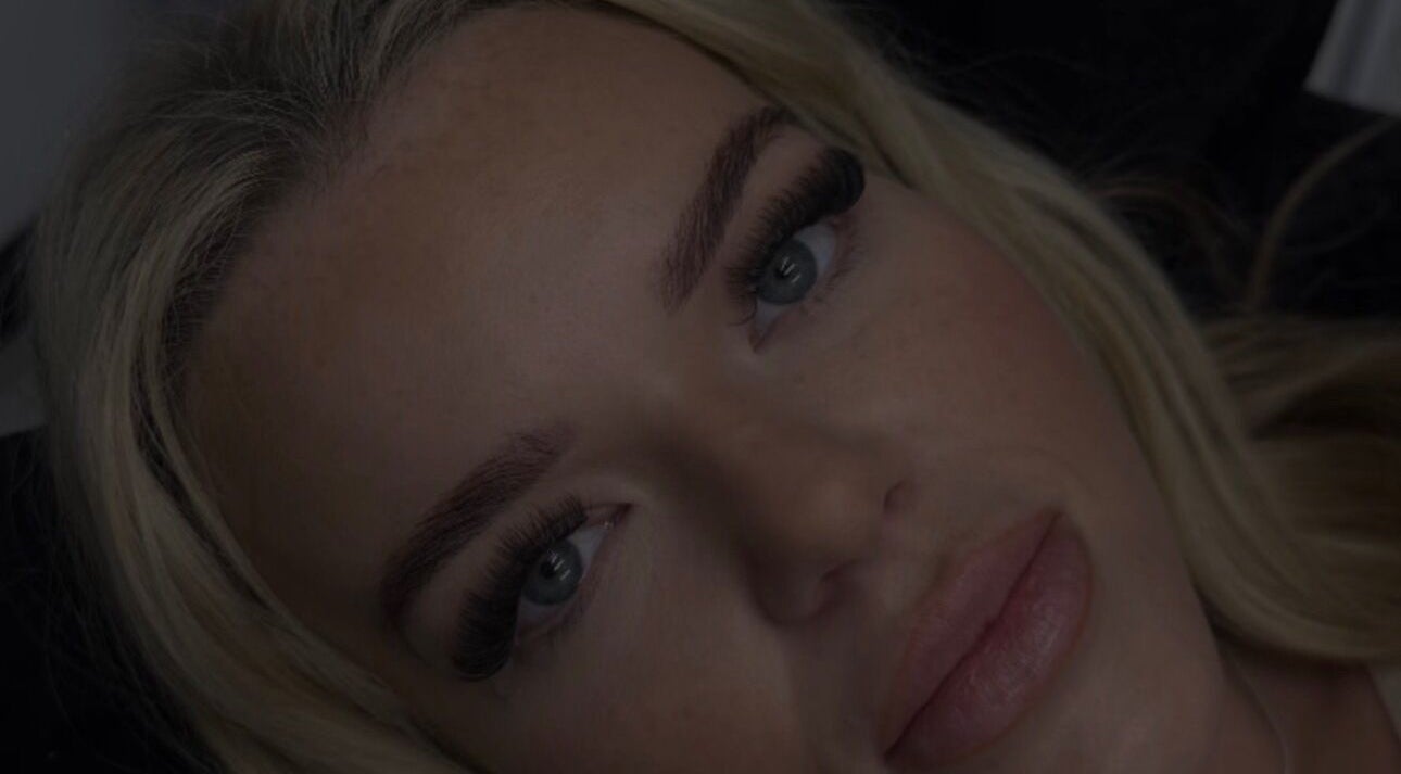 Close-up of lush eyelashes at Lash By GH, Whitwell, England, GB, showcasing premium beauty services.