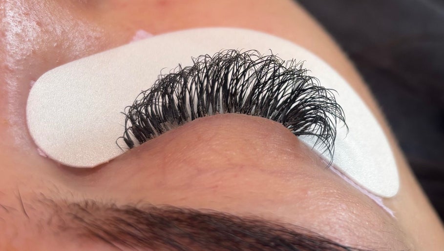KA Brows and Lashes obrázek 1