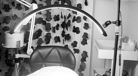 Ailiah Makeup Studio image 3