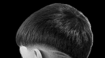 Ballas salon image 2