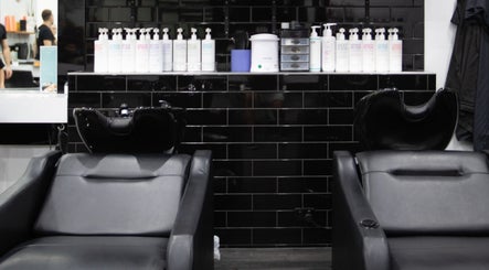 Canvas Hair Company