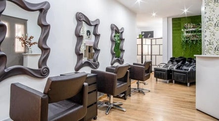 Claudio Buscema Estilista y Belleza