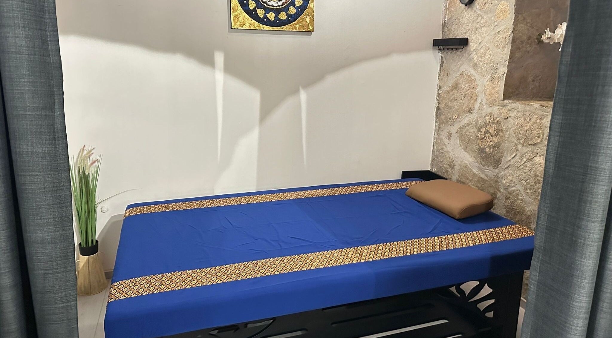 Masažni stol u Oriental Massage Ragusa, Dubrovnik, Dubrovačko-neretvanska Županija, HR.