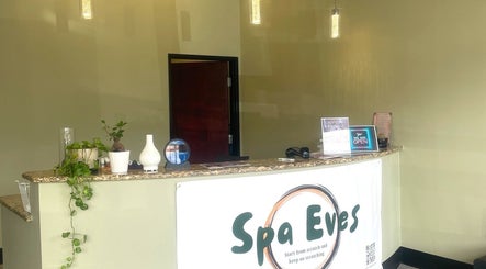 Reception area at Spa Eves | Scalp Spa + Massage in Austin, Texas, US with modern decor and soothing ambiance.