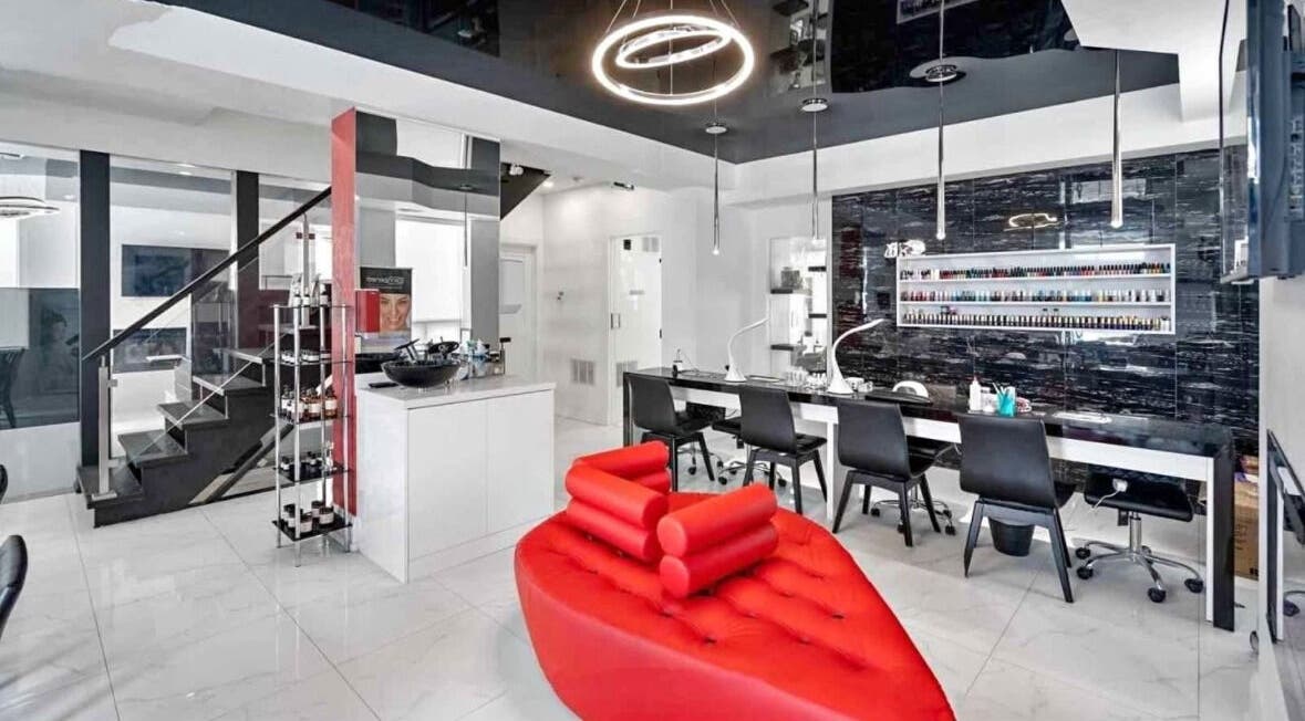 Modern interior of Miss KiLai Skin Glow, Laser and Brow in Mississauga, Ontario, CA, featuring chic design.
