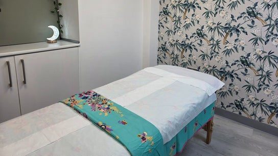 Yoganic Thai Spa and Massage