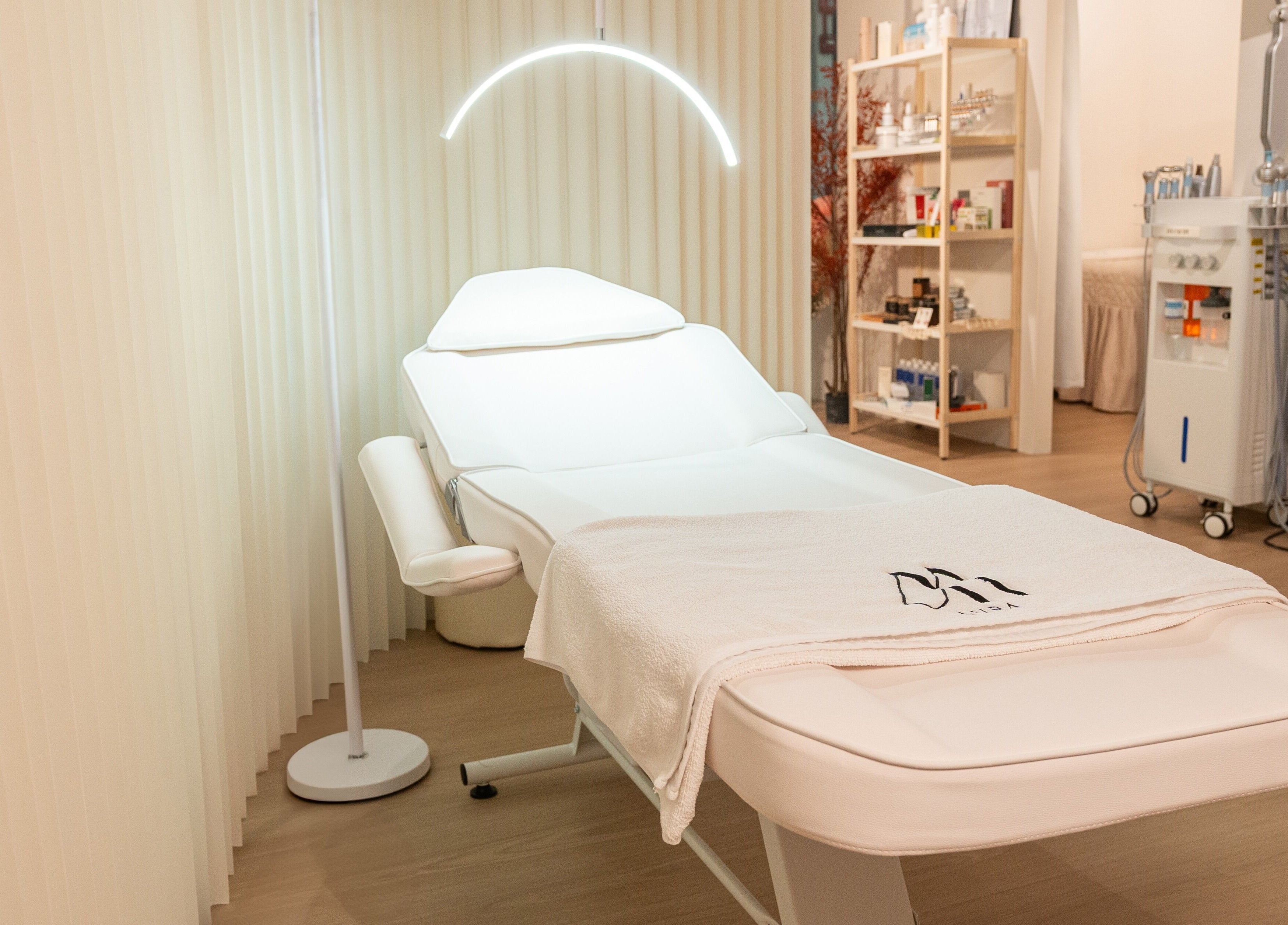 Treatment room at AURA Hexacube Studio in Singapore, Singapore, SG designed for luxury and relaxation.