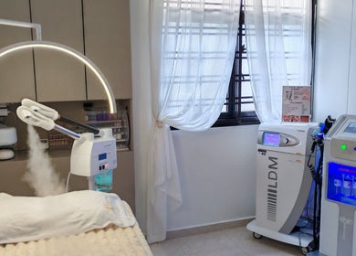 KerLashes Beauty spa room with advanced facial equipment in Singapore, Singapore, SG.