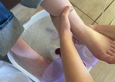 A relaxing foot spa session at Luminous Nails, Everton, Kwazulu-natal, ZA with gentle care and soothing bubbles.