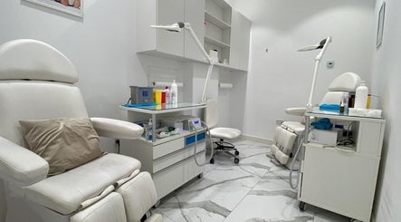 Feetlab Podiatry L.L.C
