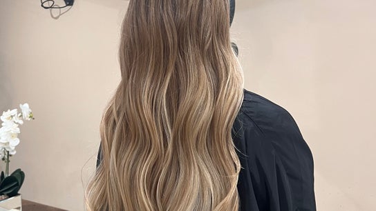 Mane & CO