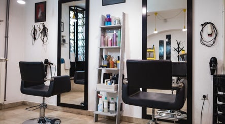 BeYOUtiful Salon, bild 3