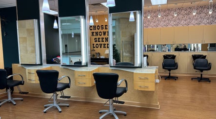Grace Salon and Gift