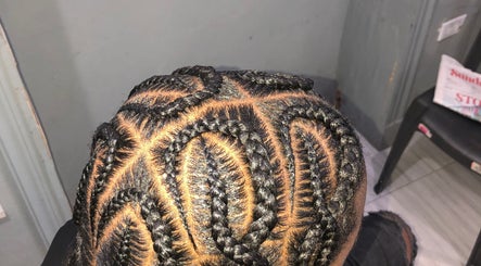 Beautybeyond868 image 2