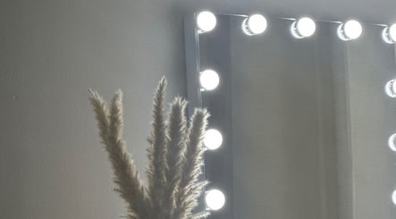 Pretty By Paris