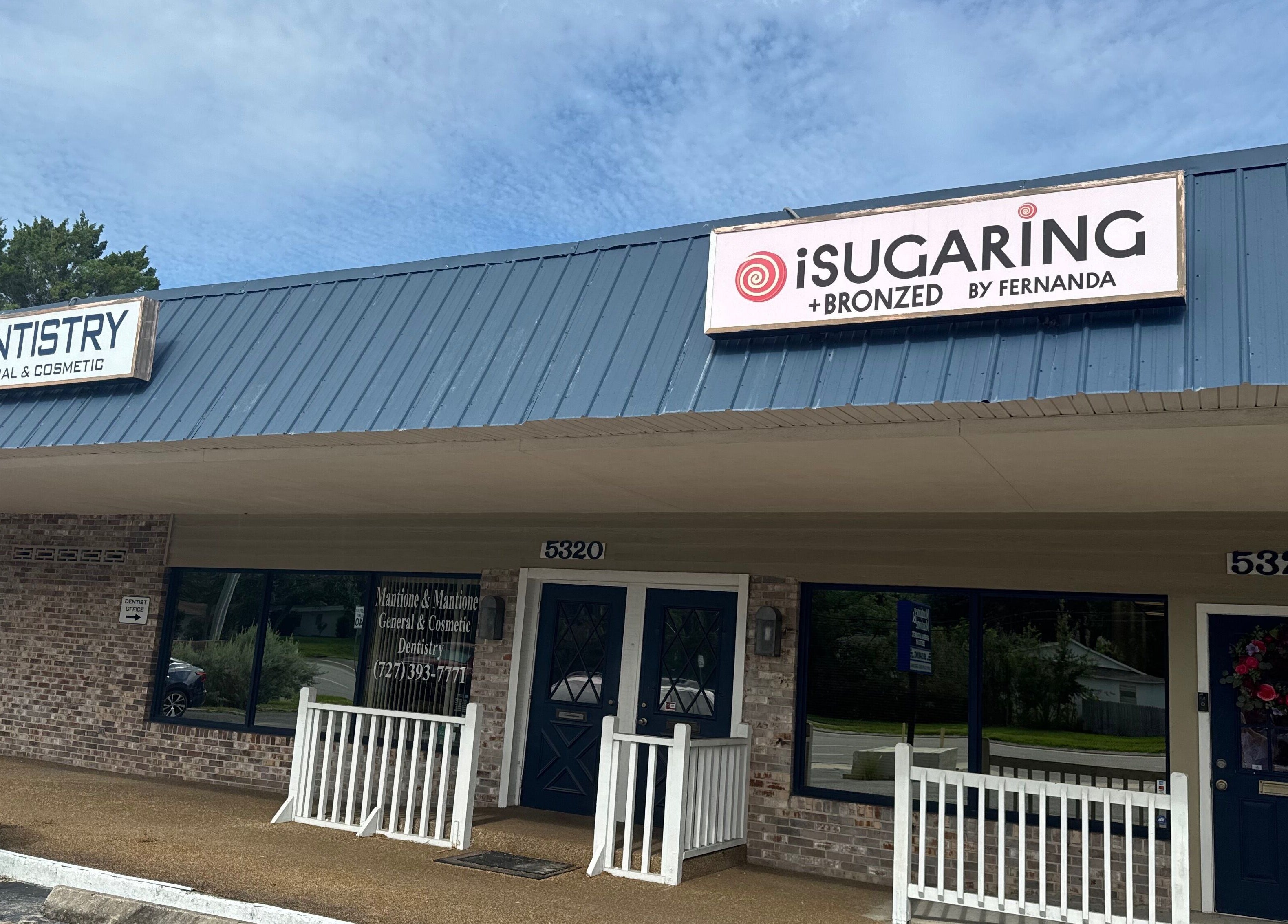 Exterior view of iSugaring located at 5322 Seminole, Florida, US, showcasing dentristry office nearby.