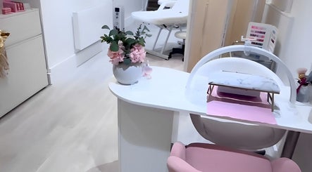 The Arch Clinic Ltd image 2