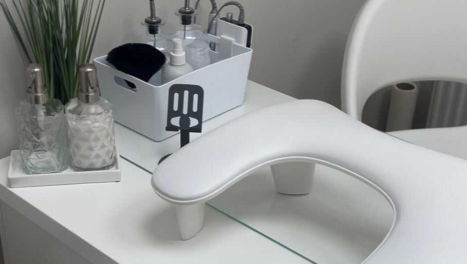 Chic manicure station at Sharainesbeauty, Birmingham, England, GB with modern decor and elegant manicure tools.