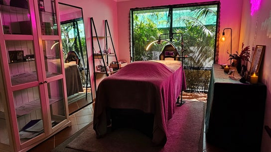 iCandy Beauté Haus