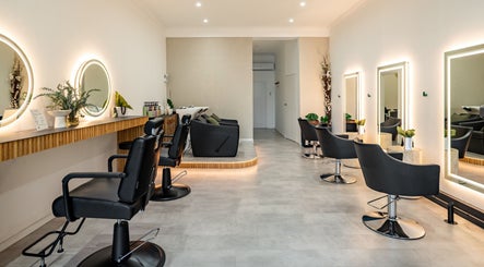 Haircult Beauty Lab